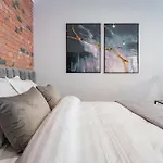 Sky-high: 15th Floor Modern In Doamna Ghica Area Apartment *