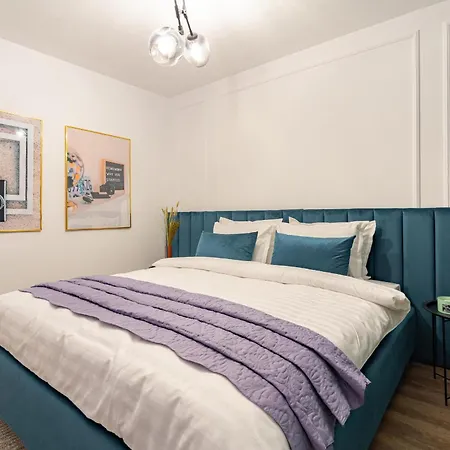 Apartament Sky-high: 15th Floor Modern In Doamna Ghica Area Bukareszt